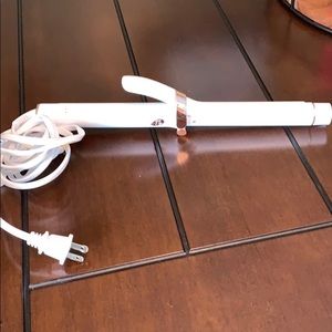 T3 Singlecurl pass 1 inch curling iron